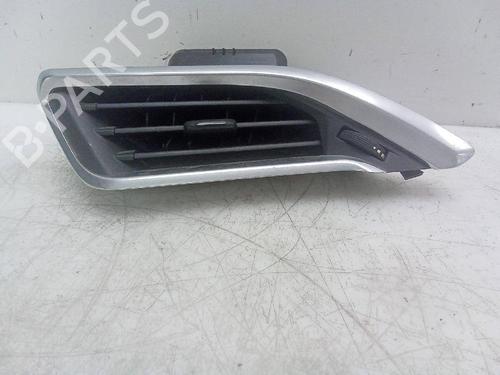 Air vent PEUGEOT 208 I (CA_, CC_) 1.2 VTI 82 | BP19582695I21 