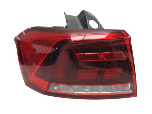 Used Left taillight Left taillight VW PASSAT B8 Variant (3G5, CB5) 2.0 TDI (150 hp) 18575861 18575861