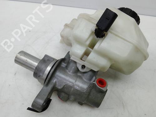Brake master cylinder VW GOLF VIII (CD1, DA1) 2.0 GTI Clubsport | BP28150204M77