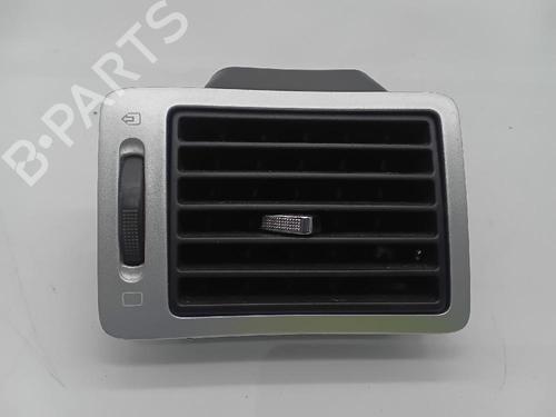 Used Air vent PEUGEOT 307 CC (3B) 2.0 16V (136 hp) 26051923