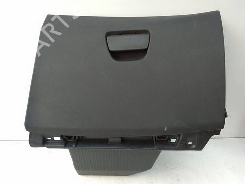 Used Glove box Glove box 19582693 19582693