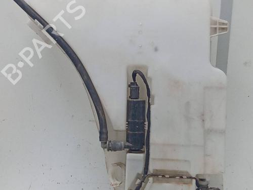 Used Windscreen washer tank Windscreen washer tank 19733165 19733165