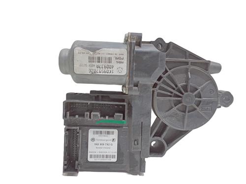 Used Right front window motor Right front window motor VW GOLF V (1K1) 1.9 TDI (105 hp) 40119152 40119152