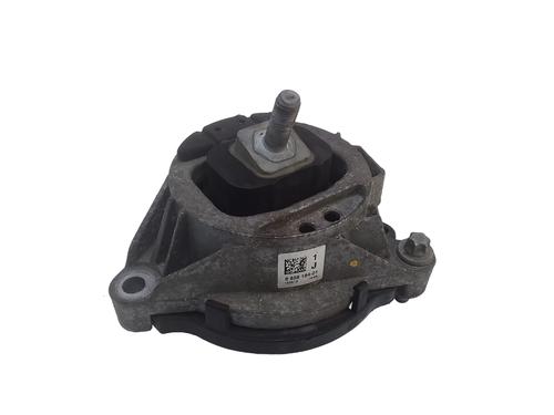 Used Engine mount BMW 3 (F30, F80) 320 d xDrive (184 hp) 31063613