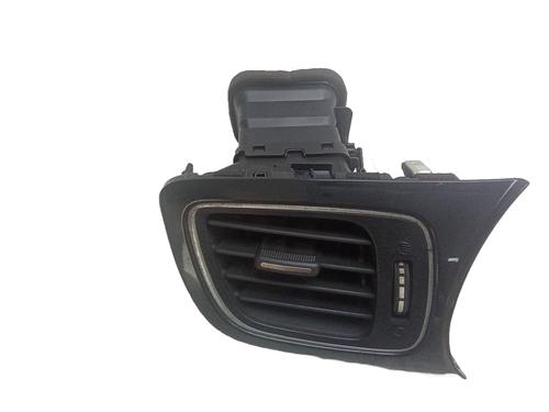 air-vent-kia-carens-iv-2013-18586412 main image