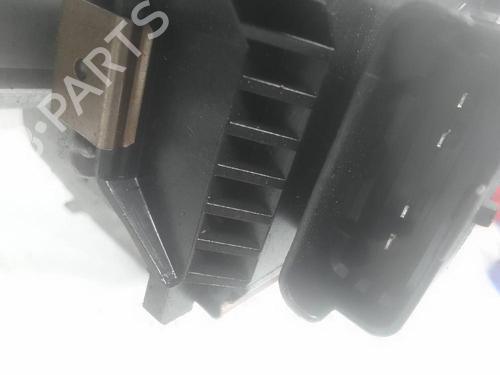 Used Front wiper motor PEUGEOT 5008 (0U_, 0E_) 1.6 HDi (114 hp) 21501189