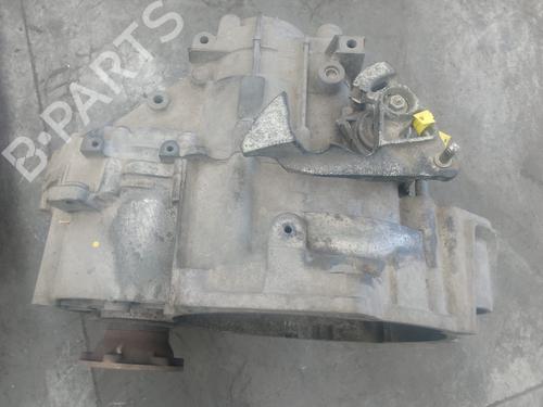 Gearbox VW PASSAT B6 (3C2) 2.0 TDI | BP28211858M3 