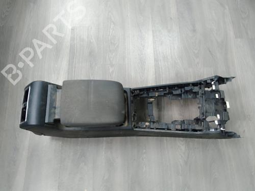 Used Middle console AUDI Q5 (FYB, FYG) 2.0 TDI (150 hp) 18577427