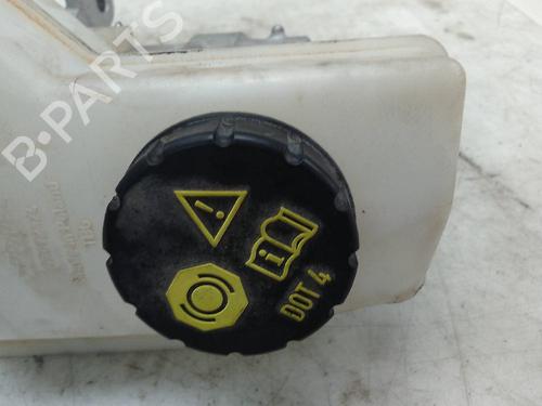 Used Brake master cylinder AUDI A1 Sportback (GBA) 30 TFSI (116 hp) 18598174