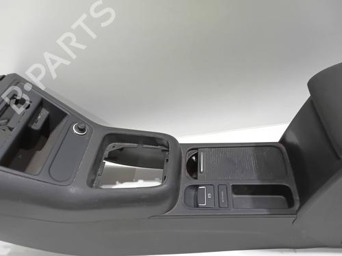 Middle console VW TIGUAN (5N_) 2.0 TDI | BP30050882I22