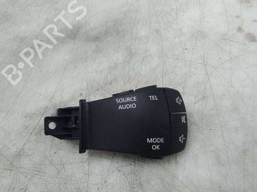 Used Switch Switch RENAULT MEGANE IV Grandtour (K9A/M/N_) 1.5 dCi 110 (110 hp) 19519622 19519622