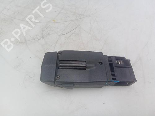 Used Switch RENAULT CLIO IV (BH_) [2012-2021]  18839626