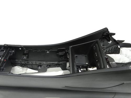 Middle console HYUNDAI TUCSON (NX4E, NX4A) 1.6 CRDi Hybrid 48V | BP30195686I22