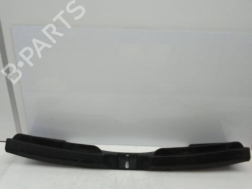 Used Tailgate trim Tailgate trim 21501123 21501123