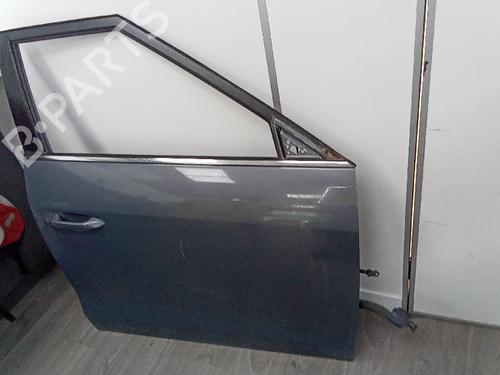 Right front door SSANGYONG XLV SUV e-XDi 160 All-wheel Drive | BP18738049C3 
