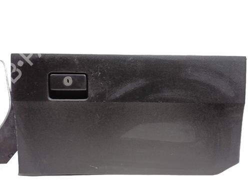 Used Glove box Glove box TOYOTA VERSO (_R2_) 2.0 D-4D (AUR20_, AUR20R) (124 hp) 33931711 33931711