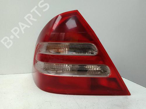 Left taillight MERCEDES-BENZ C-CLASS (W203) C 200 CDI (203.004) | BP20207873C34 