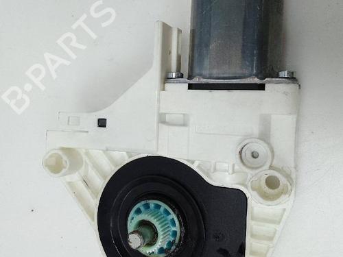 Right front window motor AUDI Q5 (8RB) 3.2 FSI quattro | BP24464883E20 