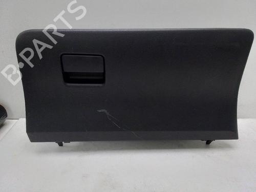 Glove box TOYOTA YARIS (_P13_) 1.5 (NSP131_) | BP18596137C95 