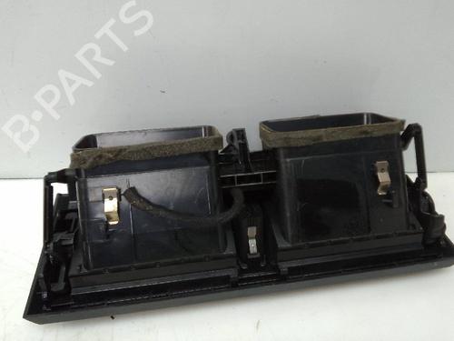 Used Air vent BMW X3 (E83) 2.0 sd (177 hp) 24193816