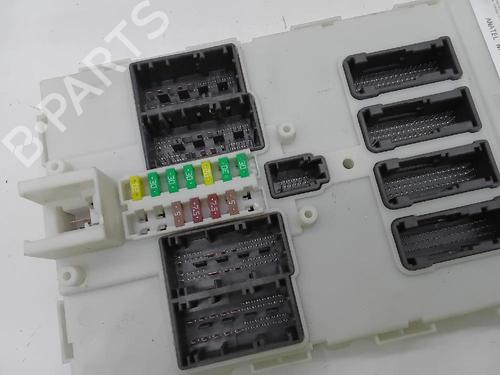 Used Fuse box MINI MINI (F55) Cooper S (192 hp) 27446383