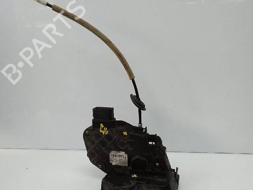Rear left lock LAND ROVER DISCOVERY III (L319) 2.7 TD 4x4 | BP23998105C100
