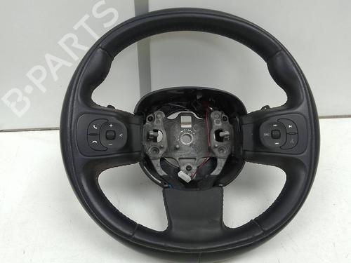 Used Steering wheel Steering wheel FIAT 500L (351_, 352_) 1.3 D Multijet (199.LYM11, 199.LYM1A) (95 hp) 28149015 28149015