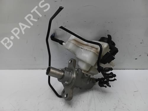 Used Brake fluid reservoir VW GOLF VIII (CD1, DA1) 2.0 TDI (116 hp) 29396407