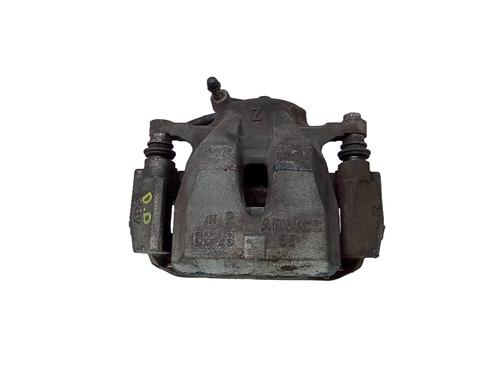 Used Right front brake caliper TOYOTA PRIUS PLUS (_W4_) 1.8 Hybrid (ZVW40W, ZVW41W) (136 hp) 18575436