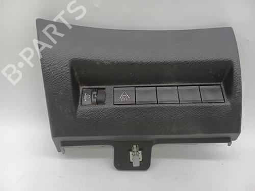 Used Headlight switch PEUGEOT 208 I (CA_, CC_) 1.5 BlueHDI 100 (102 hp) 29176767