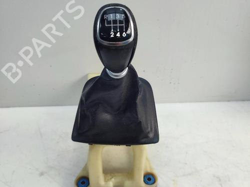Used Gear lever HYUNDAI i40 I (VF) 1.7 CRDi (116 hp) 18582954