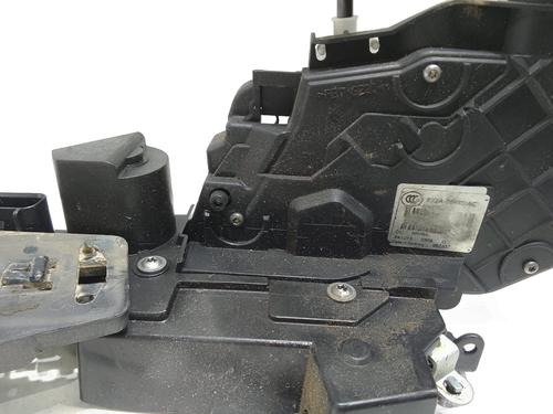 Rear right lock LAND ROVER DISCOVERY IV (L319) 3.0 TD 4x4 | BP31643429C99 