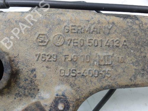 Used Left rear steering knuckle VW CALIFORNIA T6 Camper (SGC, SGG, SHC) 2.0 TDI (140 hp) 25720414