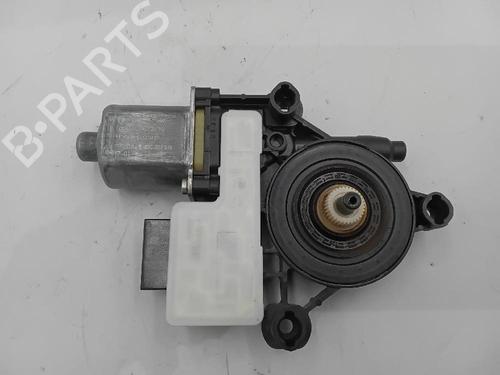Rudehejsemotor bagstkærm højre SEAT LEON (5F1) [2012-2021]  26517172