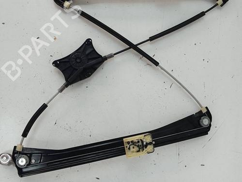 vindusheismekanisme-hyre-foran-seat-tarraco-kn2-5na837462a-2018-20143517 main image