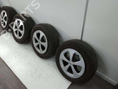Used Rim TOYOTA AURIS Estate (_E18_) 2.0 D-4D (ADE186_) (124 hp) 18585653