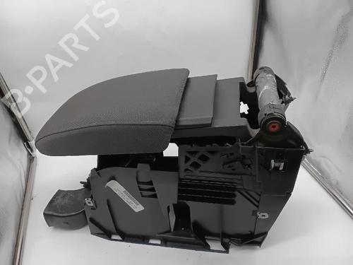 Used Armrest / Center console VW GOLF V (1K1) 1.9 TDI (105 hp) 26705017