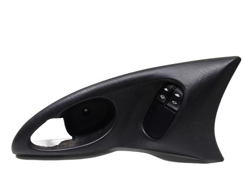Used Left front window switch Left front window switch FORD FOCUS I (DAW, DBW) 1.8 Turbo DI / TDDi (90 hp) 36033300 36033300