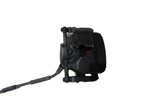 Used Left front brake caliper Left front brake caliper MERCEDES-BENZ C-CLASS (W205) C 220 BlueTEC / d (205.002, 205.004) (170 hp) 32744743 32744743