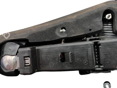 Right taillight MERCEDES-BENZ C-CLASS Coupe (CL203) C 180 Kompressor (203.746) | BP30170728C35