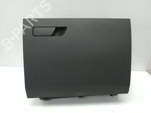 Used Glove box SEAT LEON (5F1) 2.0 TDI (150 hp) 28145057