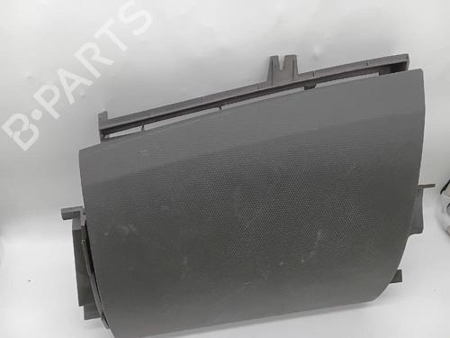 Used Glove box NISSAN X-TRAIL I (T30) 2.2 Di 4x4 (114 hp) 26932904