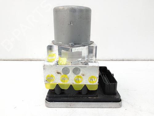 Used ABS pump MERCEDES-BENZ C-CLASS (W205) C 450 AMG 4-matic (205.064) (367 hp) 26053937