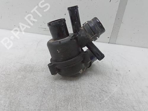 Used Thermostat housing LAND ROVER RANGE ROVER SPORT I (L320) 3.0 D 4x4 (256 hp) 19643272