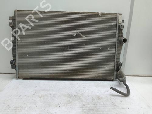 Used Water radiator Water radiator VW TOURAN (5T1) 1.6 TDI (110 hp) 26054413 26054413