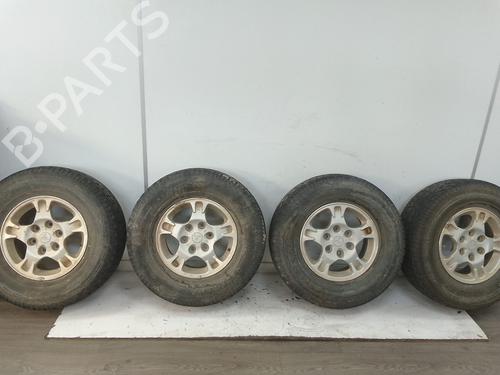 Jante MITSUBISHI PAJERO CLASSIC (V2_W, V6_W, V7_W) 2.5 TD (V24W) (115 hp) 28840552