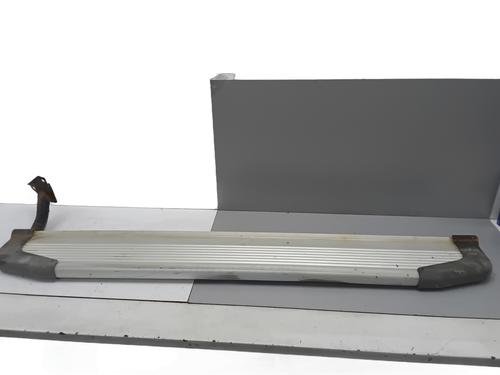 Predellino NISSAN TERRANO II (R20) 2.7 TDi 4WD (125 hp) 32020973