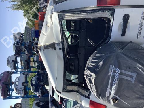 Brugte NISSAN TERRANO II (R20) 2.7 TDi 4WD 4937563