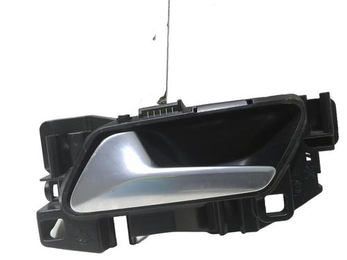 Used Rear left interior door handle Rear left interior door handle PEUGEOT 308 III (FB_, FH_, FP_, F3_, FM_) BlueHDi 130 (FBYHZL, FBYHZT) (131 hp) 34209169 34209169
