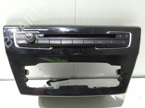 Used Radio Radio BMW X1 (F48) xDrive 25 d (231 hp) 34270605 34270605